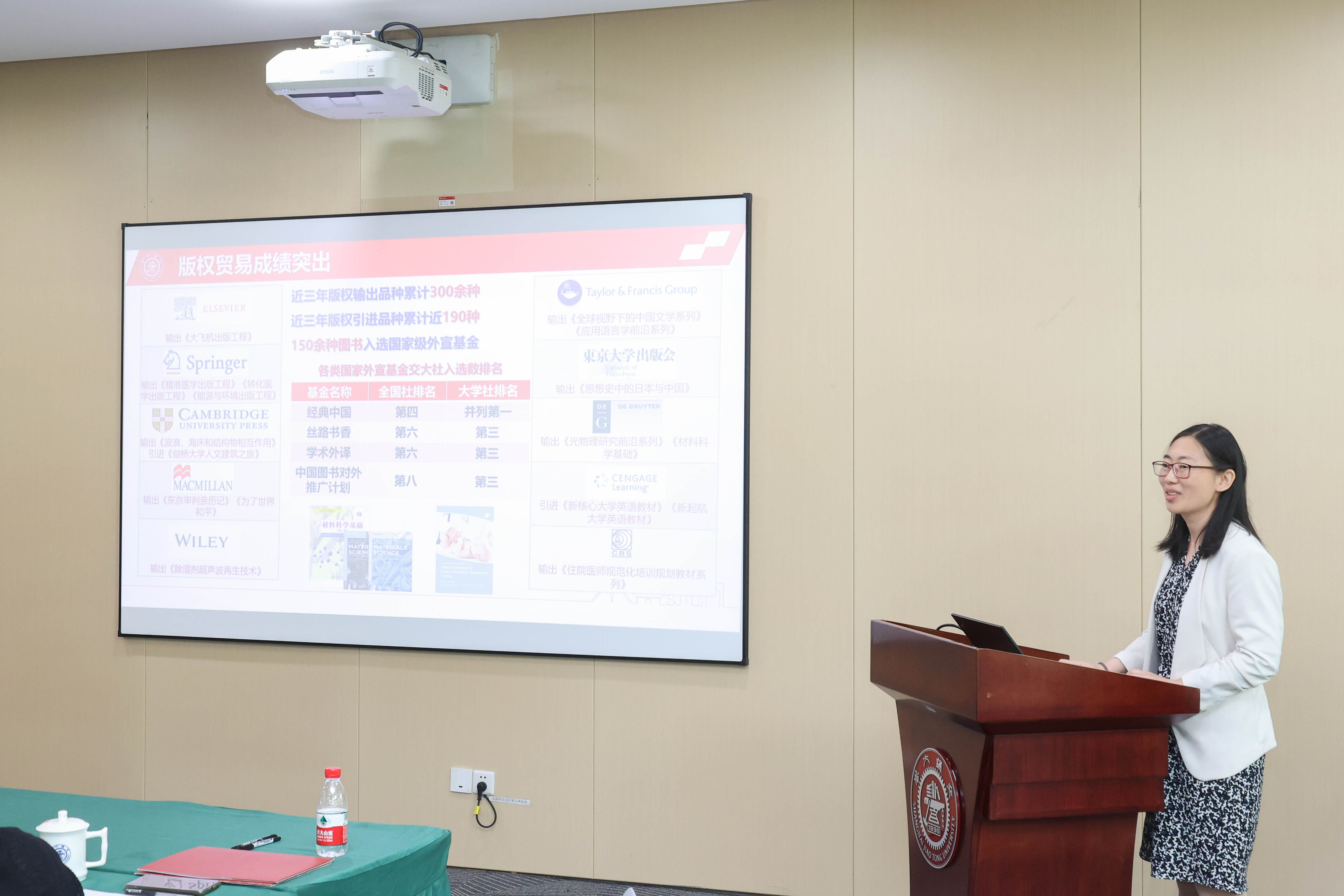 1697186507120609.jpg 211A2517.JPG