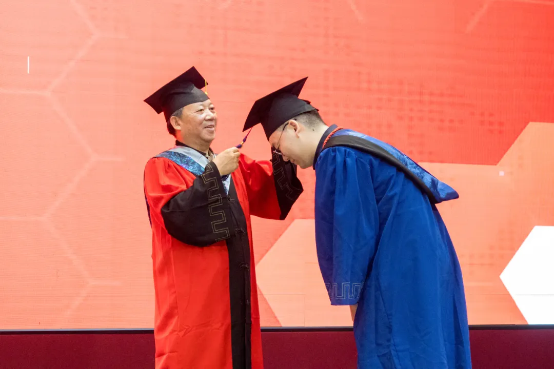 1719064201375681.png 11.png